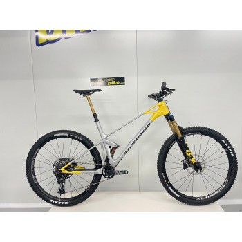 MONDRAKER RAZE CARBON RR...