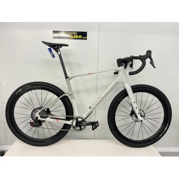 MONDRAKER ARID CARBON RR...