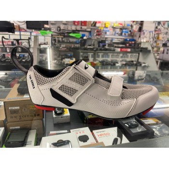 ULTIMAS UNIDADES! ZAPATILLA...