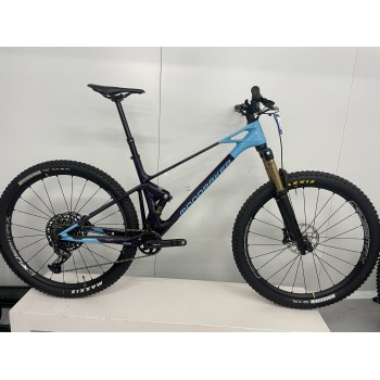 MONDRAKER RAZE CARBON RR...