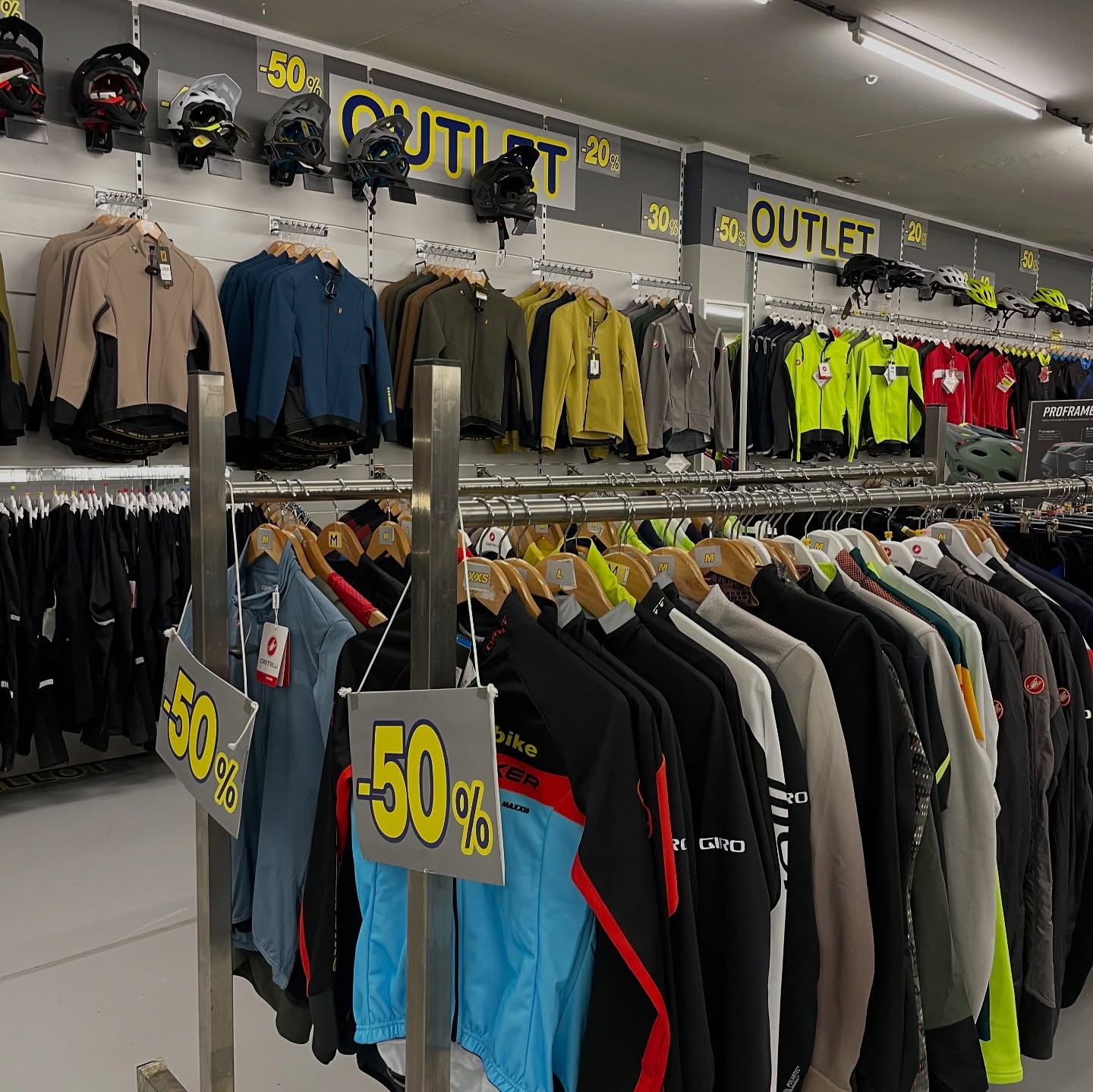 Equipación Ciclismo Black Oiartzun Bike