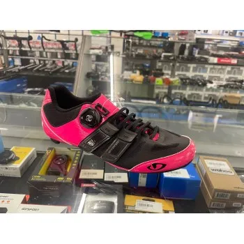 ÚLTIMAS UNIDADES! ZAPATILLA...